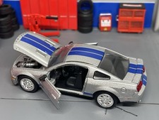 2005-2009 Shelby Mustang GT500 KR abertura capô e portas prata escala 1/64, usado comprar usado  Enviando para Brazil