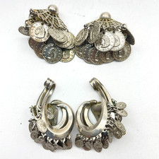 Vintage clip earrings for sale  Lawrenceville