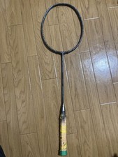 Yonex voltric ii d'occasion  Expédié en Belgium