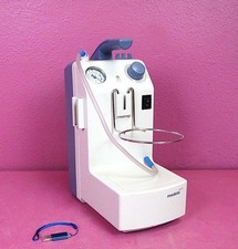 Medela Vario 18 AC/DC Przenośna aspiratorowa pompa ssąca 0-600 mmHg Kanister na sprzedaż Medela Vario 18 AC/DC Przenośna aspiratorowa pompa ssąca 0-600 mmHg Kanister na sprzedaż  Wysyłka do Poland