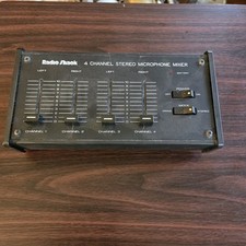 Equipo mezclador micrófono estéreo realista de 4 canales Radio Shack de colección 25-583 segunda mano  Embacar hacia Mexico
