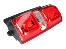 Feu arrière droit d'occasion Feu arrière droit d'occasion  Expédié en France