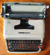 Macchina scrivere olivetti usato  Livorno