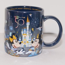 Caneca de cerâmica azul iridescente Walt Disney World 50º aniversário Mickey & Friends comprar usado  Enviando para Brazil