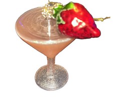 Usado, Enfeite de árvore de Natal vintage rosa martini bebida mista com morango vermelho comprar usado  Enviando para Brazil