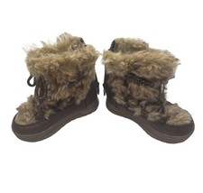 Oshkosh girls genuine for sale  San Antonio
