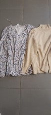 Lot .femme blouse d'occasion  Montfort-en-Chalosse