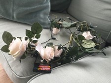 7 rosas artificiales decorativas con tallos y bombillas intermitentes segunda mano  Embacar hacia Mexico