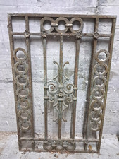 Inferiata grata antica usato  Trieste