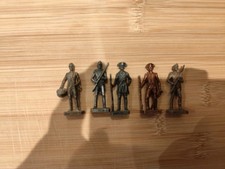 Kinder metal series d'occasion  Montivilliers