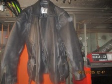 Motorradjacke echt leder gebraucht kaufen Motorradjacke echt leder gebraucht kaufen  Adelshofen