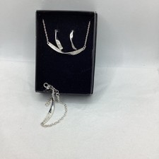 Costume jewelry necklace for sale  Louisville