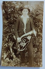 Używany, Zdjęcie Tuba Player ok. lat 20.? (V) na sprzedaż  Wysyłka do Poland