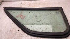 Vetro fisso posteriore usato Vetro fisso posteriore usato  Italia