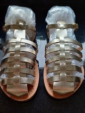 Worn schuh flat for sale  GRIMSBY