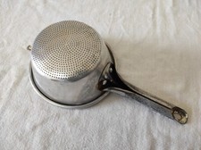 Ancienne passoire aluminium d'occasion  Chambon-sur-Voueize