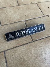 Scritta logo stemma usato  Milano