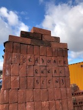 Bricks ivanhoe olde for sale Bricks ivanhoe olde for sale  HUNTINGDON