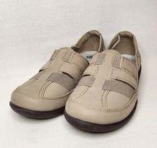 New clarks sand for sale  Dayton