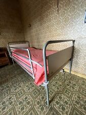Lettino ospedaliero con usato  Catanzaro