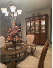 Dinning room set for sale  Columbia