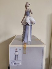 Lladro grand entrance for sale  HERTFORD