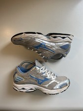 Mizuno wave endeavor d'occasion  Ris-Orangis