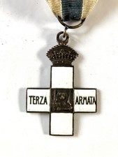 Medaglia italia croce usato  Brescia