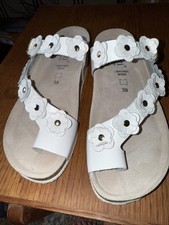 New autenti shoes for sale  Caledonia