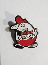 Pin's Oeuf Kinder Surprise Vintage Pin Chocolate, usado comprar usado  Enviando para Brazil