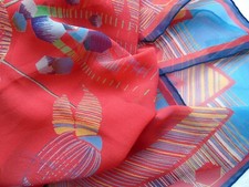 Women scarf pretty d'occasion  Combeaufontaine