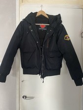 Women zavetti canada for sale  FELTHAM