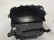 Compteur toyota yaris d'occasion  Pont-l'Abbé-d'Arnoult