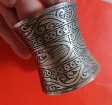 Bracelet manchette ethnique. d'occasion  Frontignan