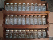 16 jar spice rack for sale 16 jar spice rack for sale Greenfield