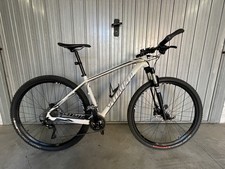 Bicicletta uomo mountain usato  Roma