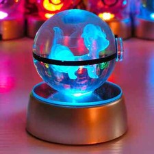 Pokemon veilleuse pokéball d'occasion  Saint-Amand-Montrond