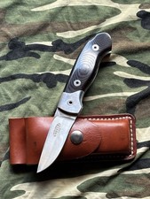 Vaughn neeley survival usato  Borgomanero