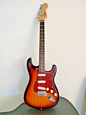 Stratocaster fender squier usato  Ardea