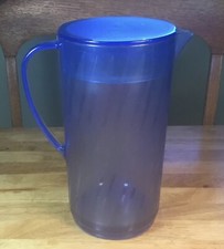 plastic pitchers vintage for sale plastic pitchers vintage for sale Lima