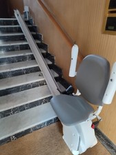 Montascale rettilinio otolift usato  Bari