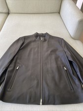 Theory men black for sale  Vista
