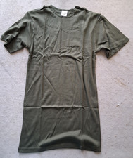 Maillot vetement tee d'occasion  Cosne-Cours-sur-Loire