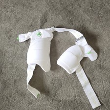 Cricket thigh pads for sale  HUDDERSFIELD