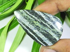 Usado, 66Cts. Natürlicher grüner Schweizer Opal Kristall Oval Cabochon Edelstein 28X... comprar usado  Enviando para Brazil