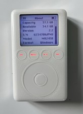 Używany, Apple iPod Classic 3. generacji 40GB pakiet Firewire Ładowarka Nowa bateria na sprzedaż  Wysyłka do Poland