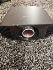 SONY VPL-VW270ES 4K Projector (Black) Inkl. Kontrastfilter comprar usado  Enviando para Brazil