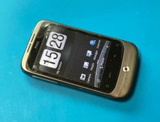 Htc wildfire smartphone for sale  LOOE