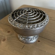 Silver plated ianthe for sale Silver plated ianthe for sale  HALIFAX