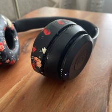 Beats solo true for sale  Geneva